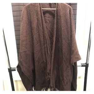 Western poncho w/ fringe